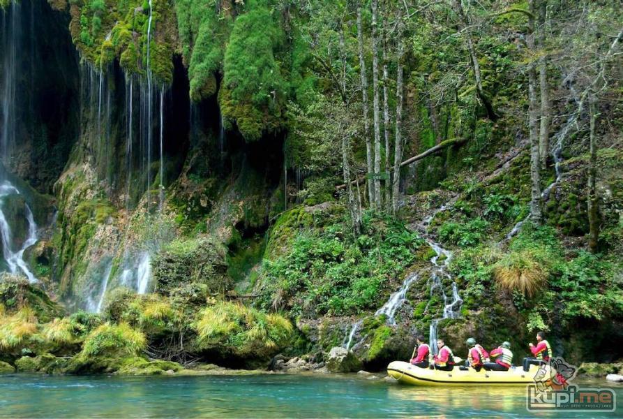 Rafting na Tari Crna Gora