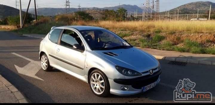 Prodajem pežo 206, 2.0 GTI u dobrom stanju.