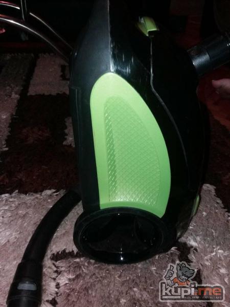 Usisivac Gorenje vuce perfektno 2000W izuzetan